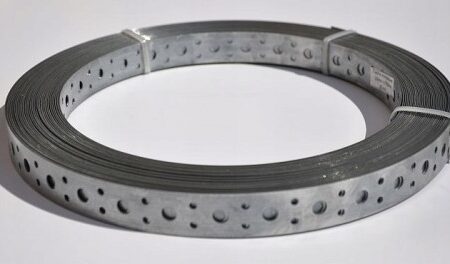 Perforovaná montážna pásovina 17 x 0,8 mm x 25 m